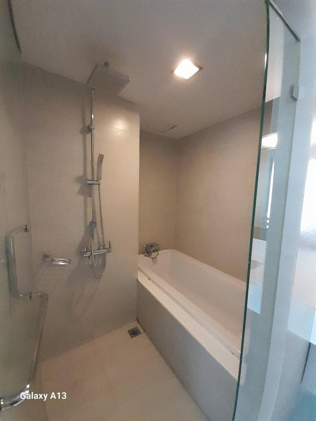 Aparthotel Avatar Suites Hotel - Sha Extra Plus 4*