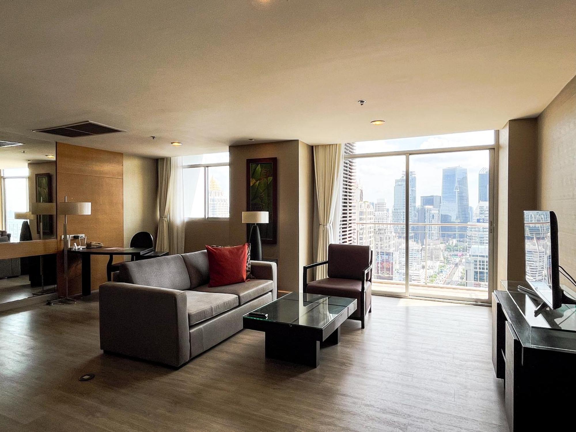 Urbana Sathorn Hotel,