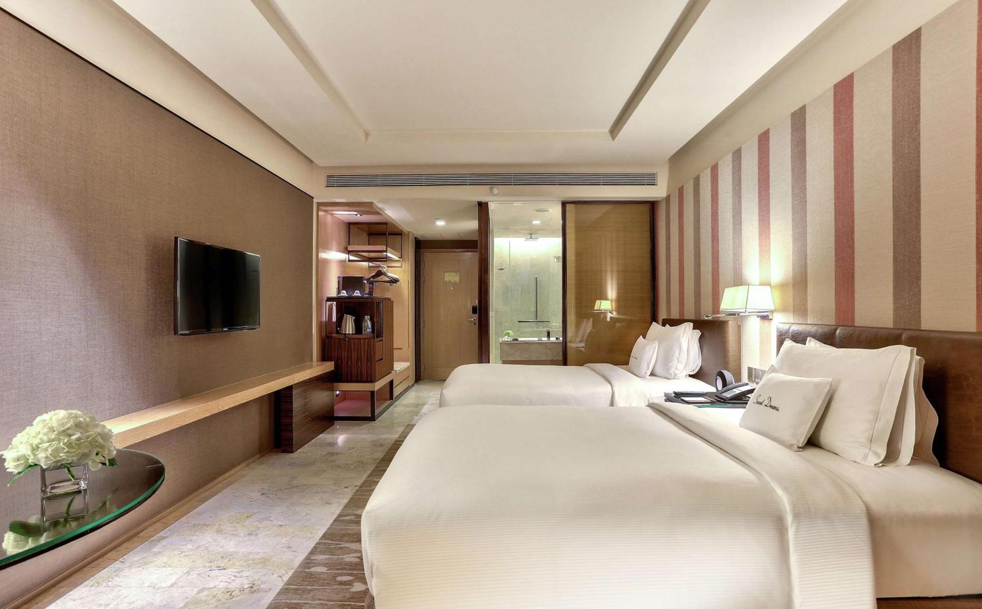 Doubletree By Hilton Sukhumvit 5*