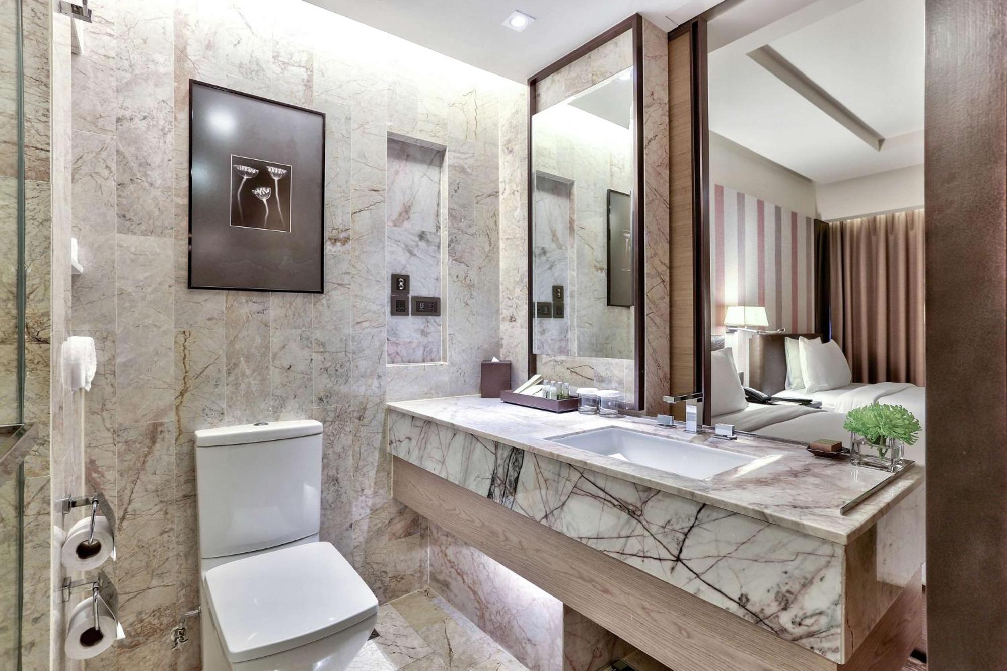 Doubletree By Hilton Sukhumvit 5*