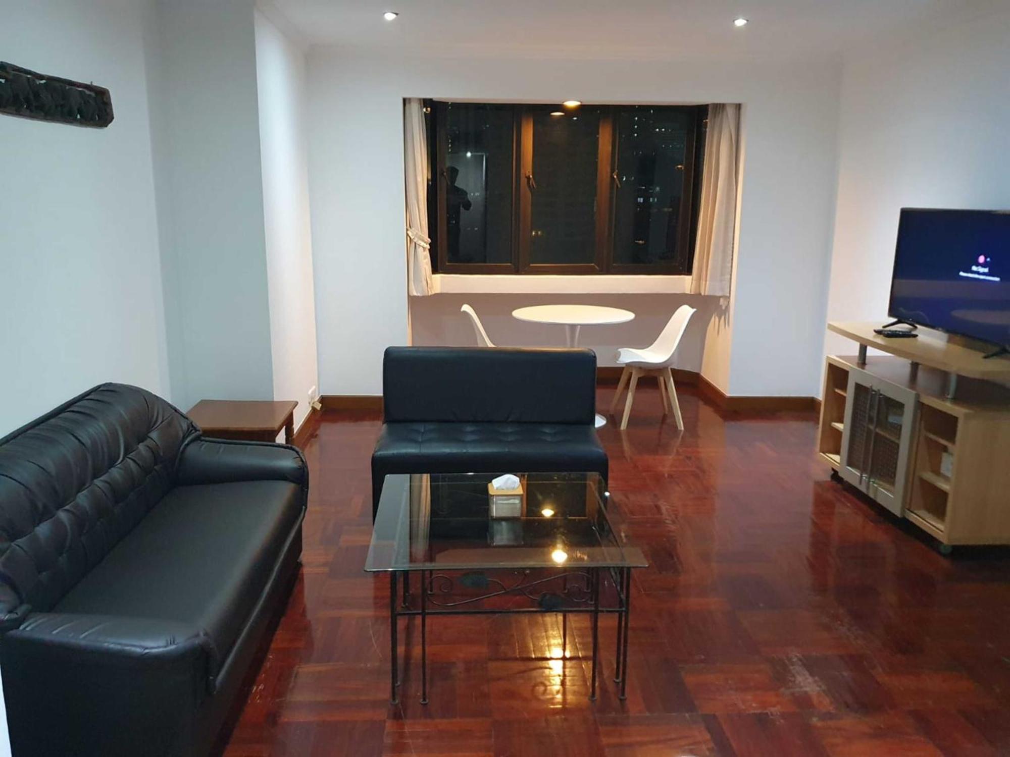 Apartment Omni Tower Sukhumvit Soi 4 Direct Bangkok