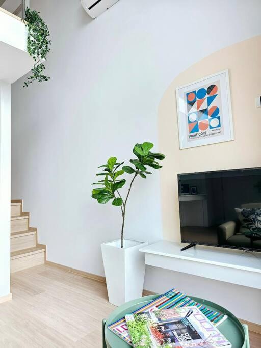 Midtown Duplex Ratchayothin 275 Bangkok