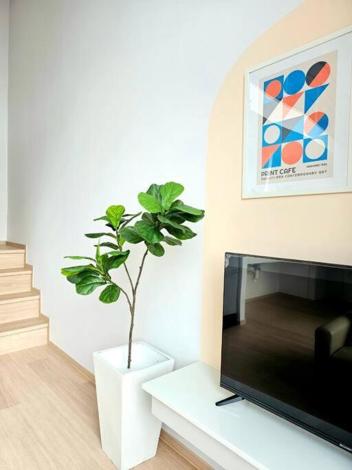 Midtown Duplex Ratchayothin 275