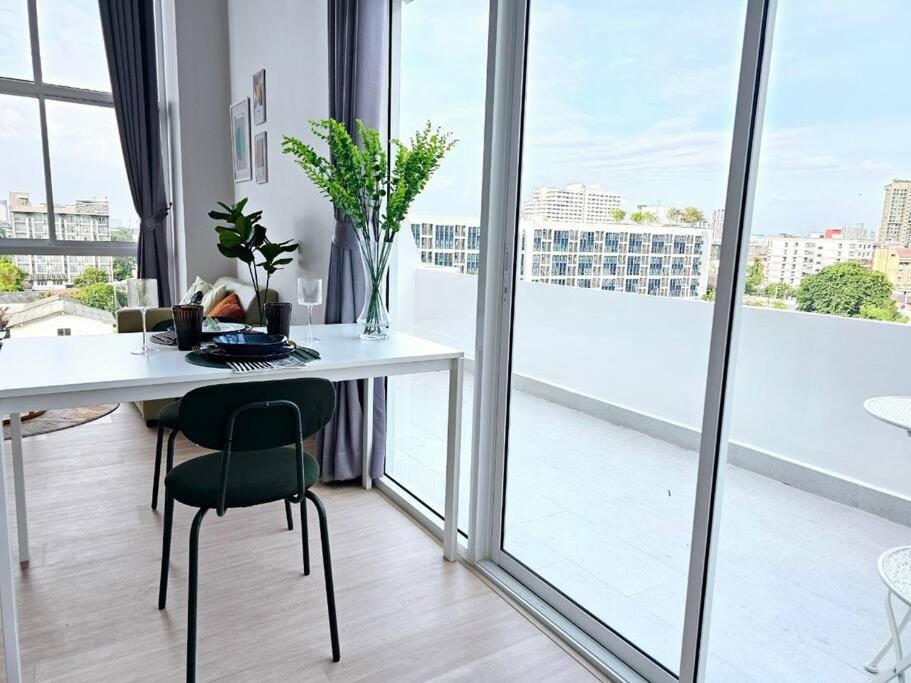 Midtown Duplex Ratchayothin 272 Bangkok