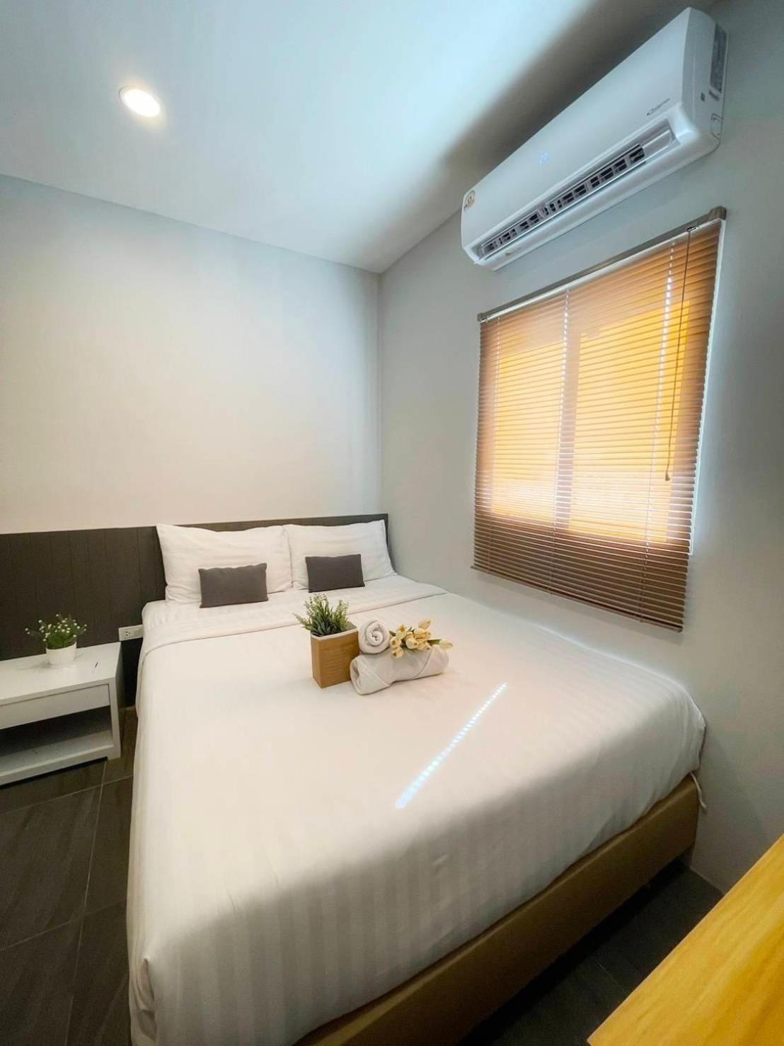 Deco Lux Hotel Bangkok