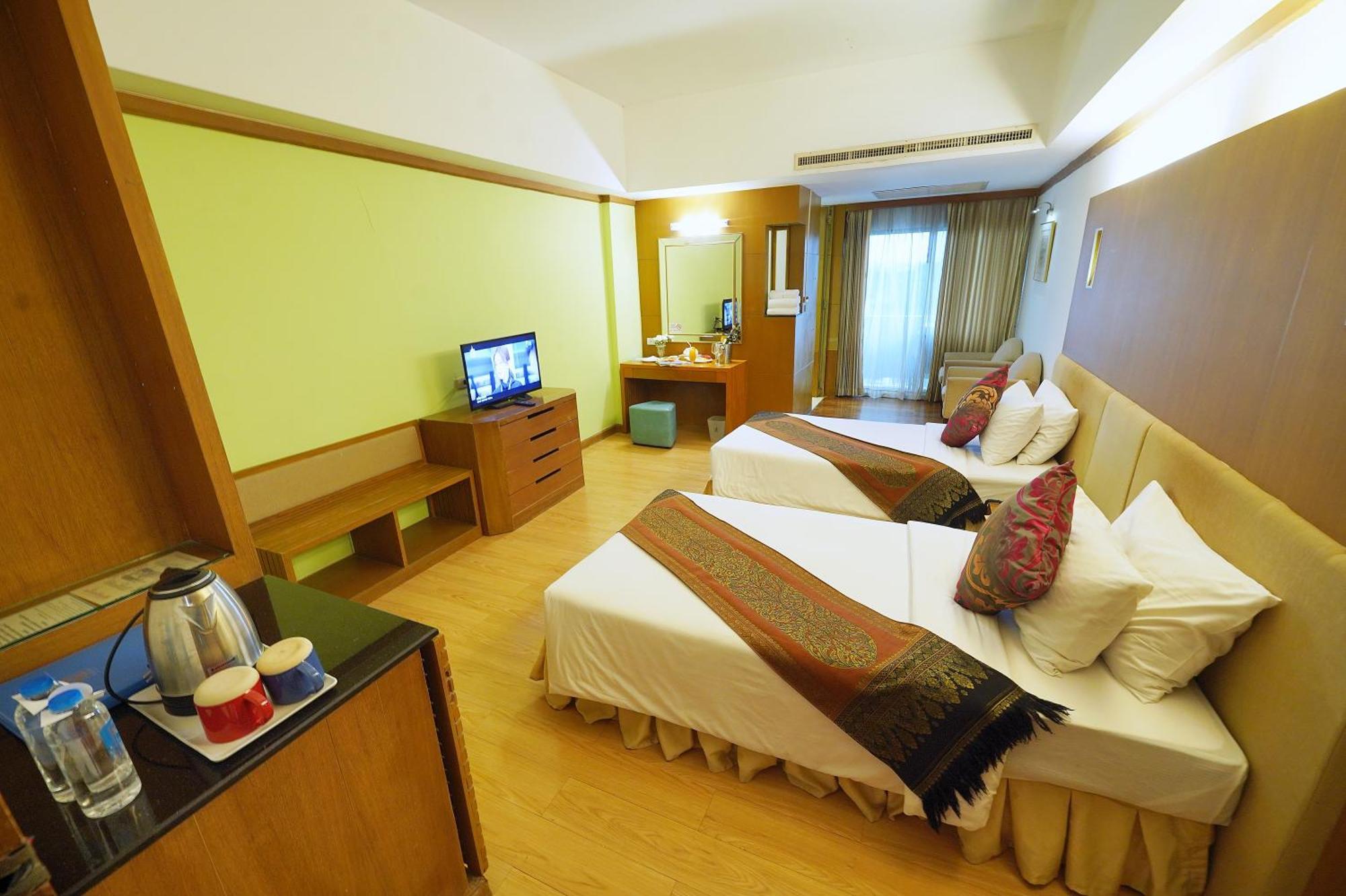 Riverside 4*