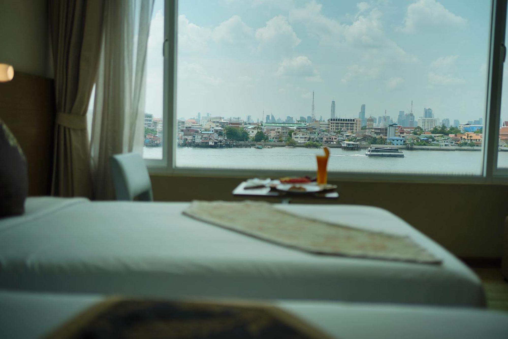Hotel Riverside