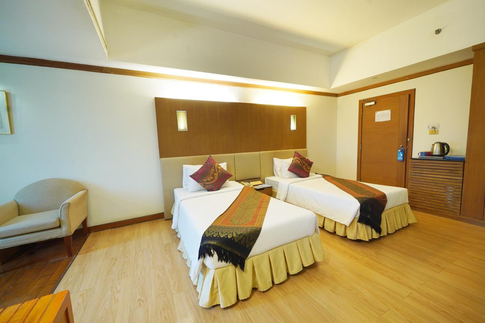 Hotel Riverside