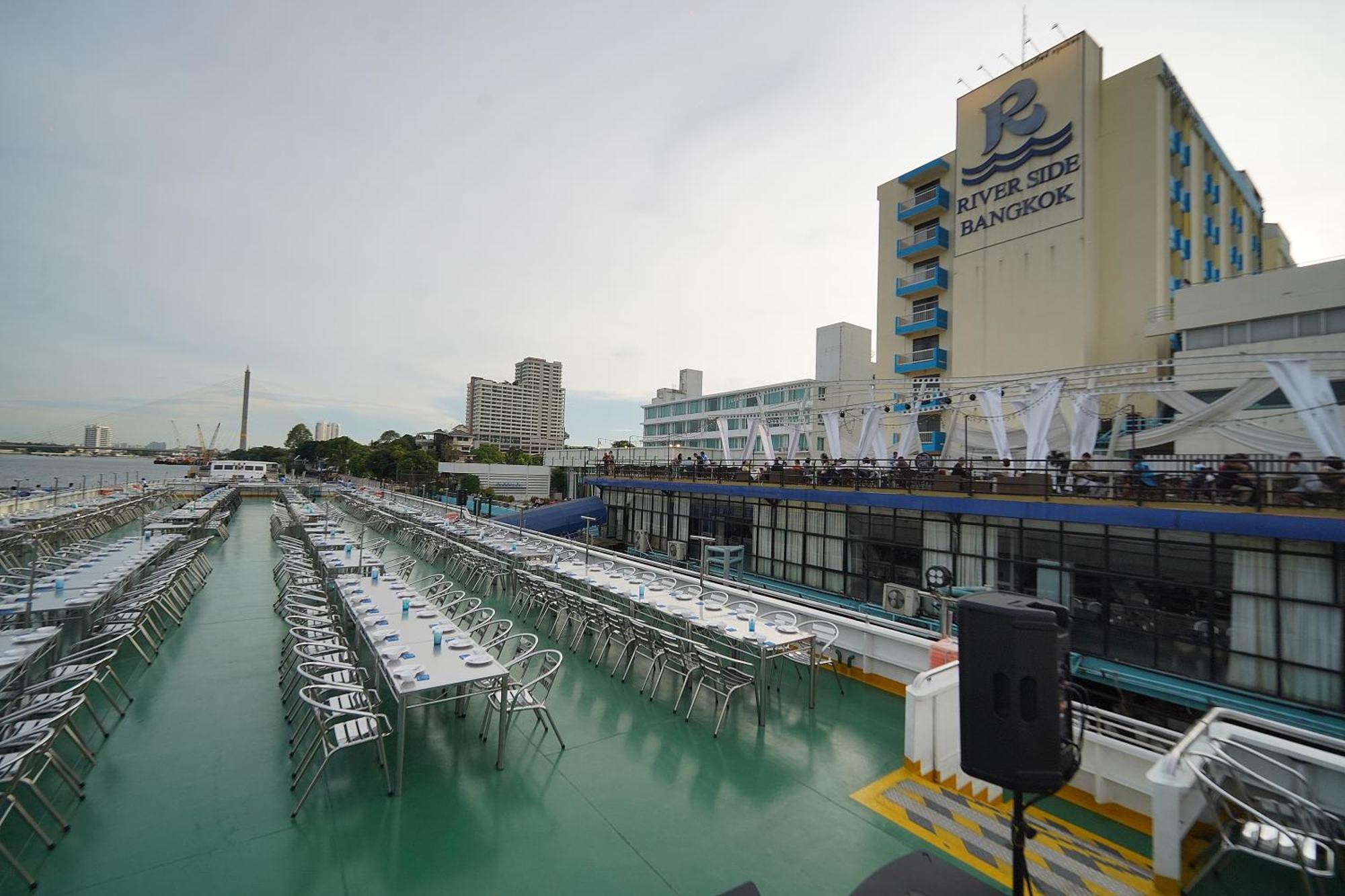Riverside Hotel 4*