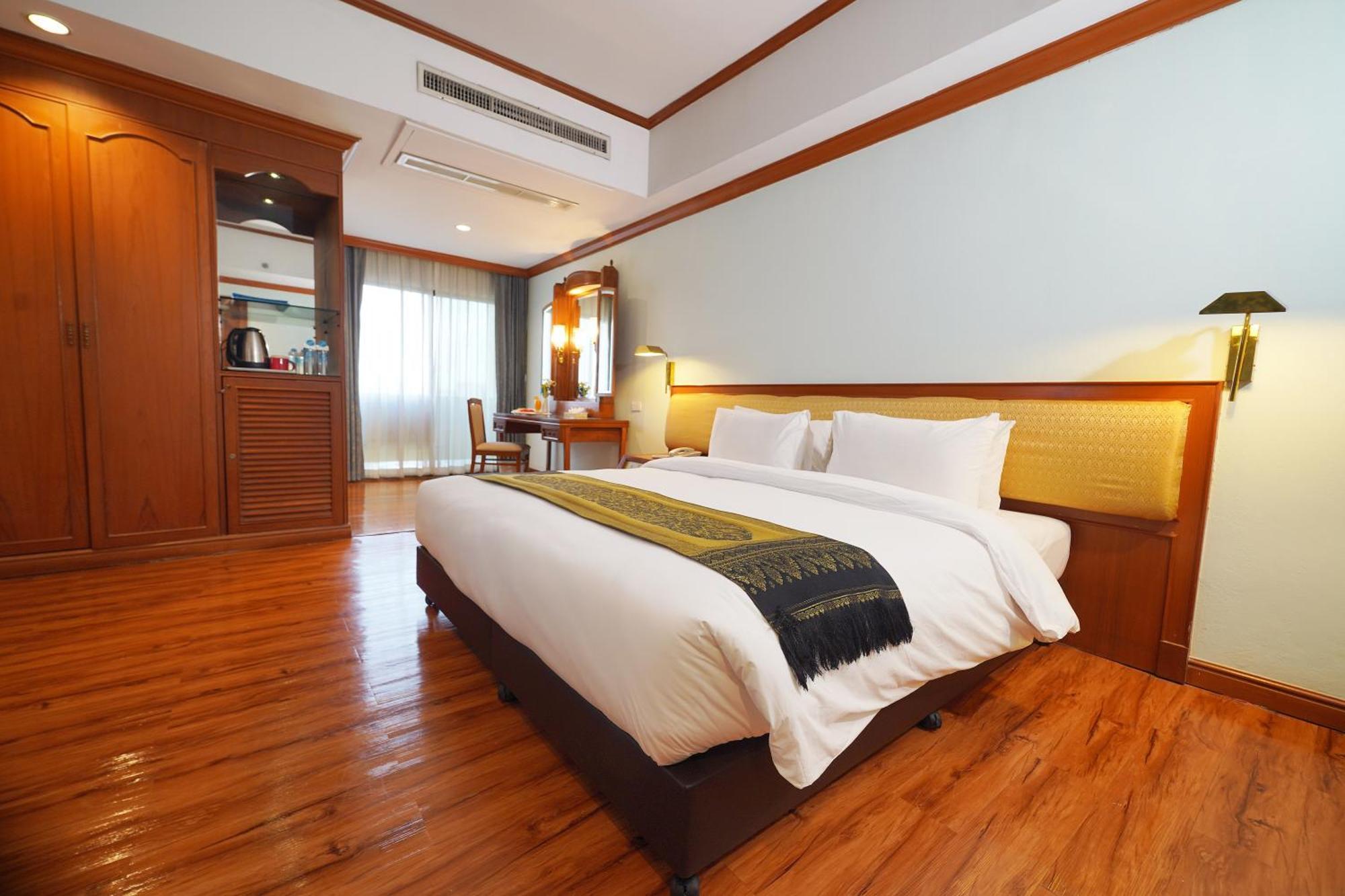 Riverside Hotel Bangkok