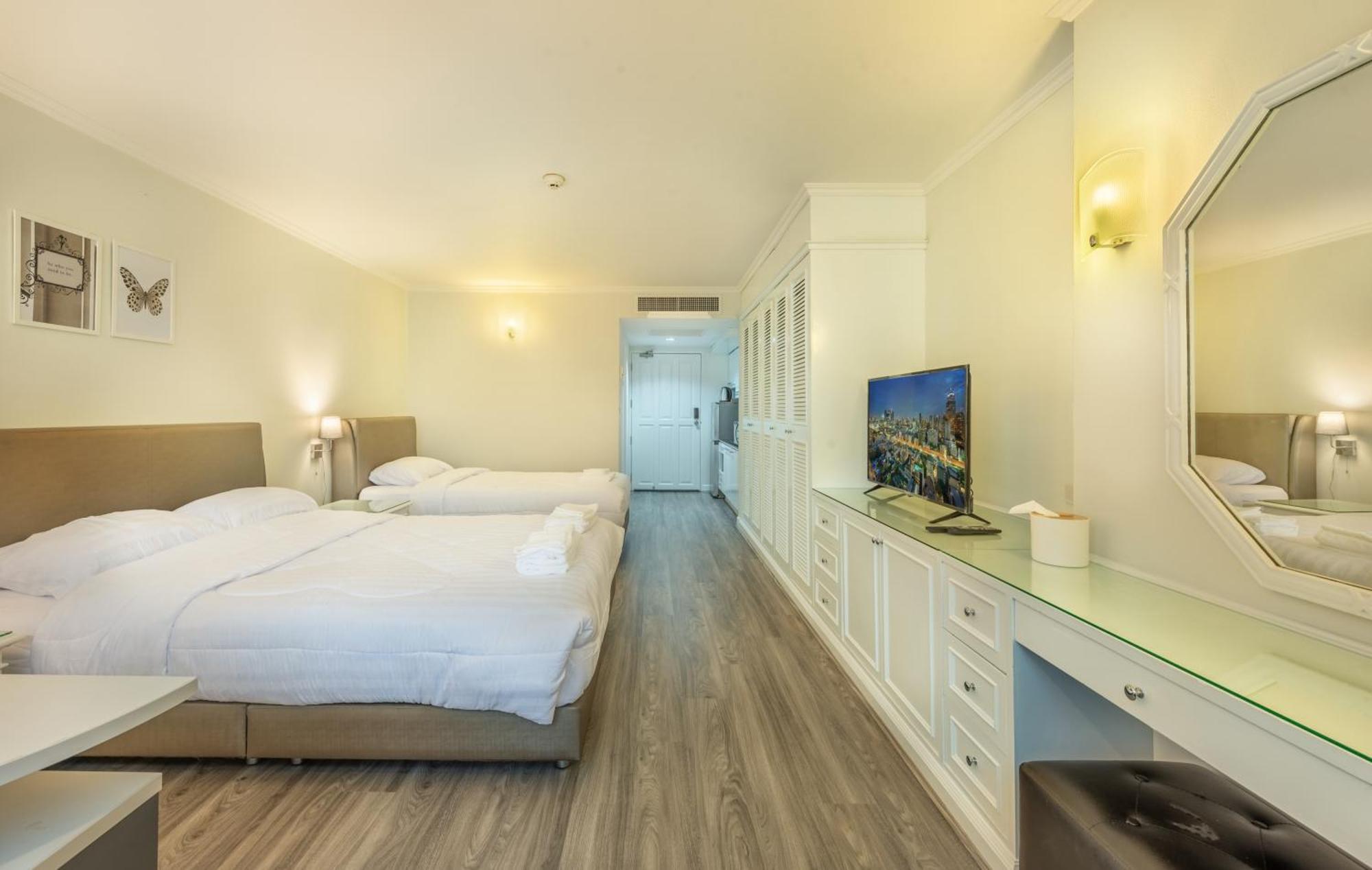 Aparthotel Neom Town