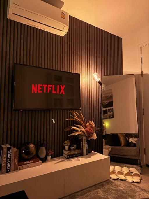 Cozy 5 Mins Bts Mochit Chatuchak Market 1b1b Apartment Bangkok
