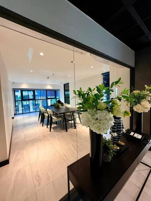 Apartment Cozy 5 Mins Bts Mochit Chatuchak Market 1b1b Bangkok