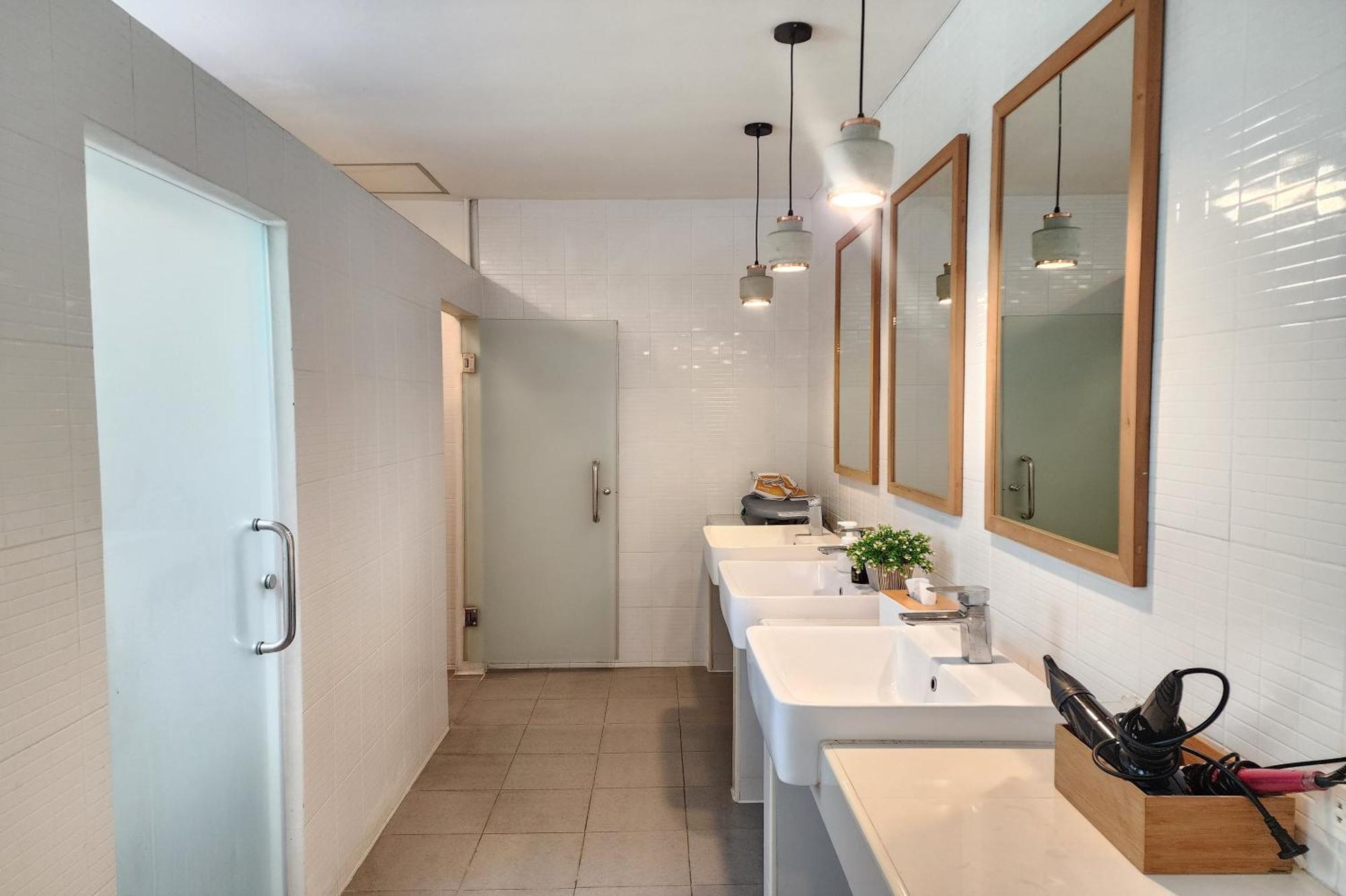 10 M² Dengan 0 Bilik Mandi Peribadi Di Chatuchak Asrama *