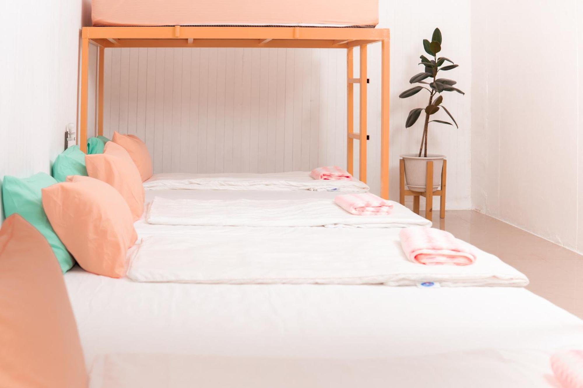 Easy Sunday Khaosan Beds Hotel