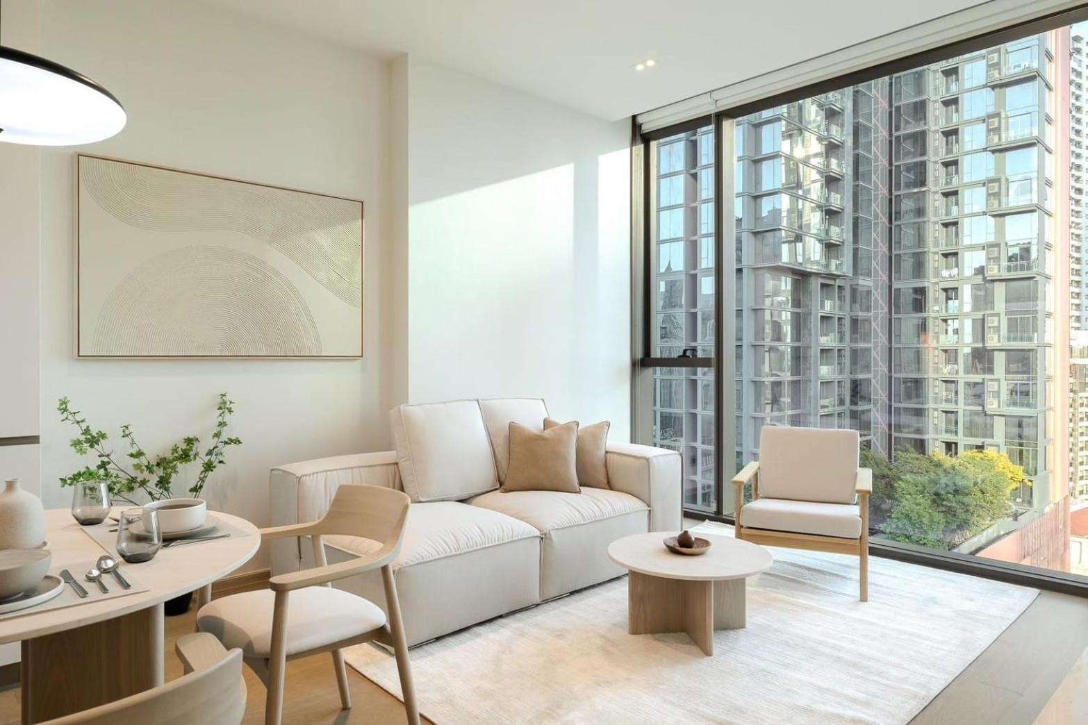 Thonglor Luxury Large 2 Bedrooms Mini Golf Sky Pool Apartment *