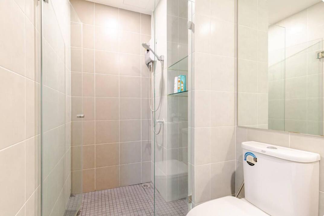 Aparthotel 24th Floor, Cozy Skyline View Oasis 1bed & 1sofa