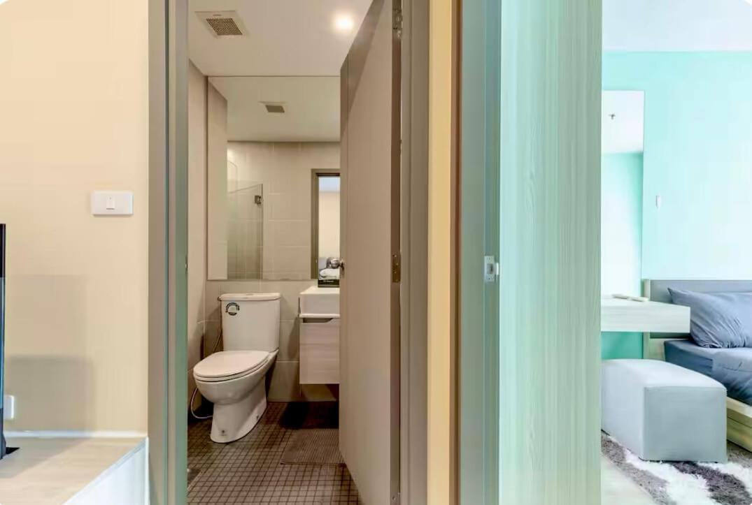24th Floor, Cozy Skyline View Oasis 1bed & 1sofa