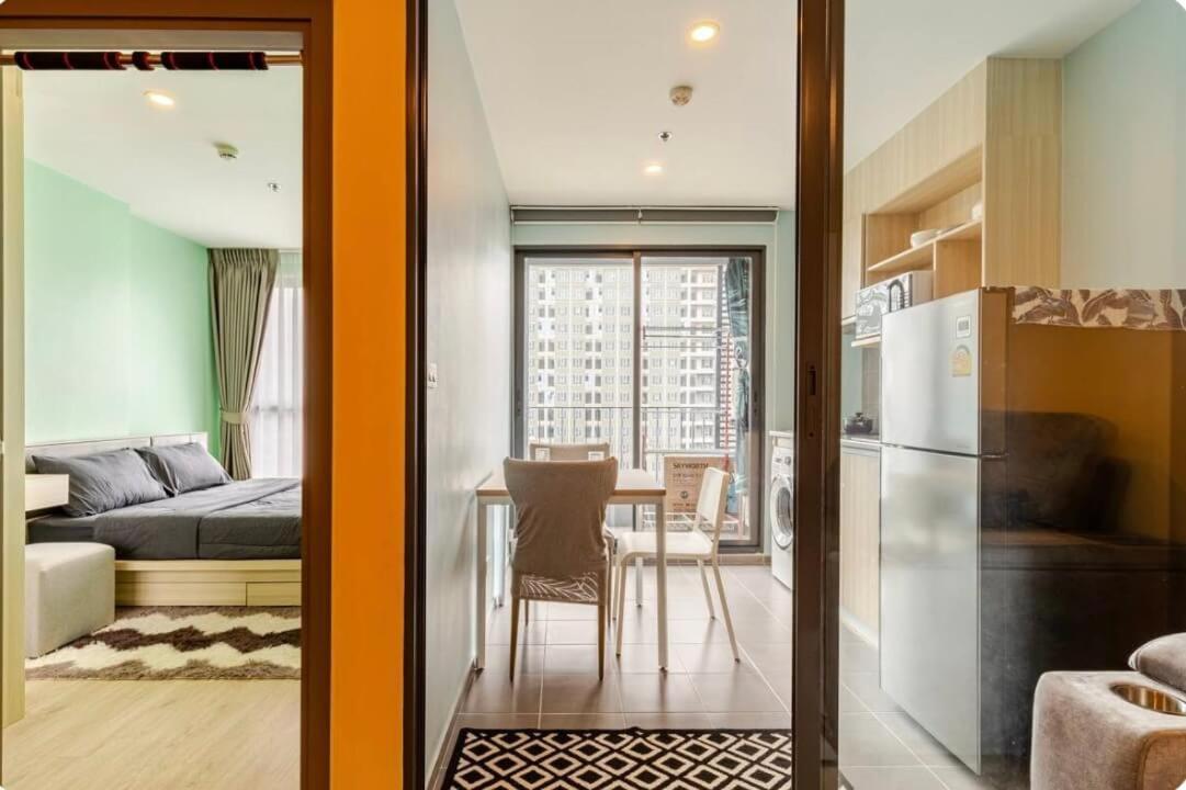24th Floor, Cozy Skyline View Oasis 1bed & 1sofa