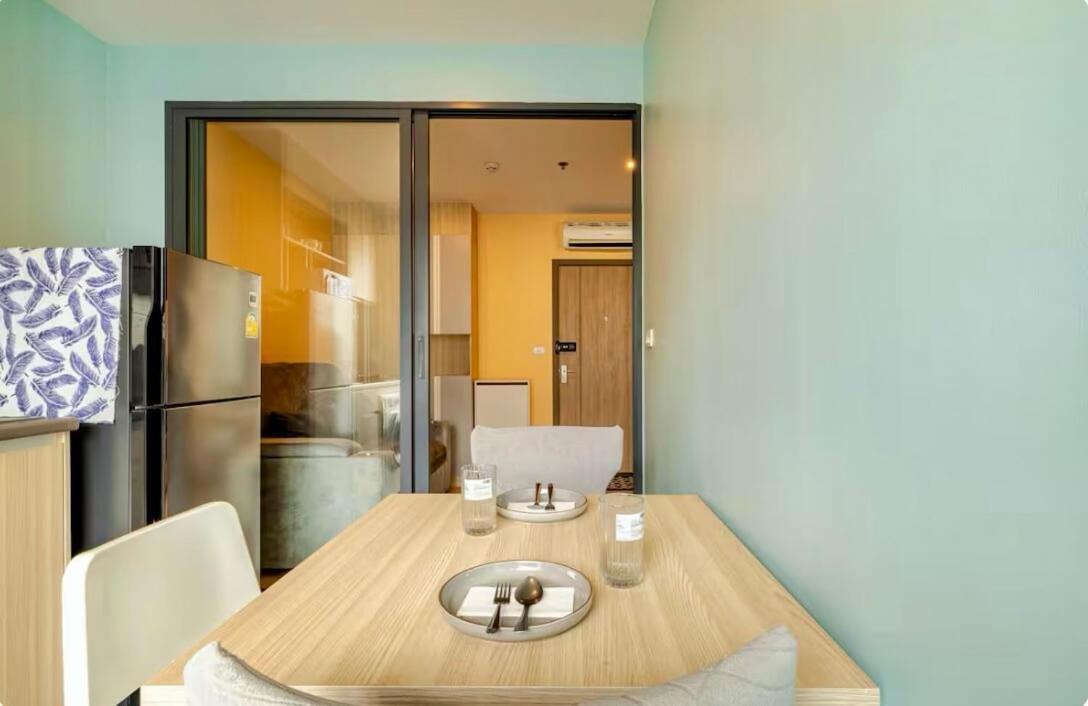 24th Floor, Cozy Skyline View Oasis 1bed & 1sofa Bangkok