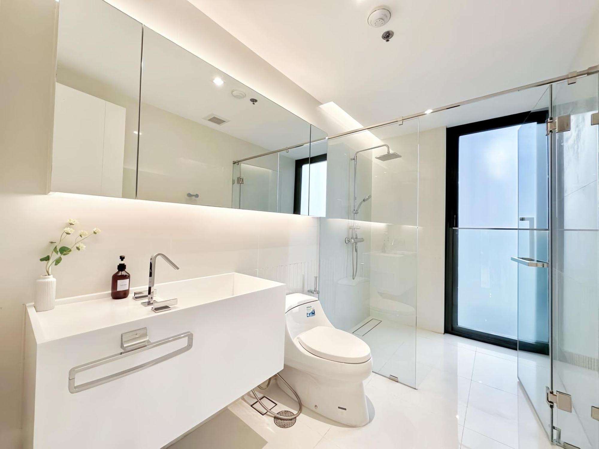 Circle Sukhumvit 11 Apartment Bangkok