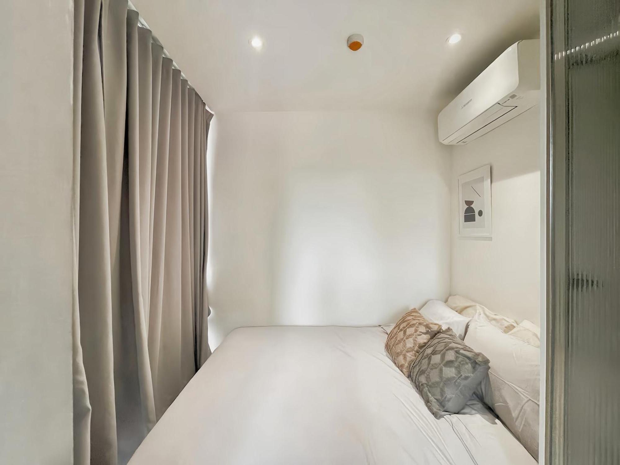 Fynn Asoke Apartment