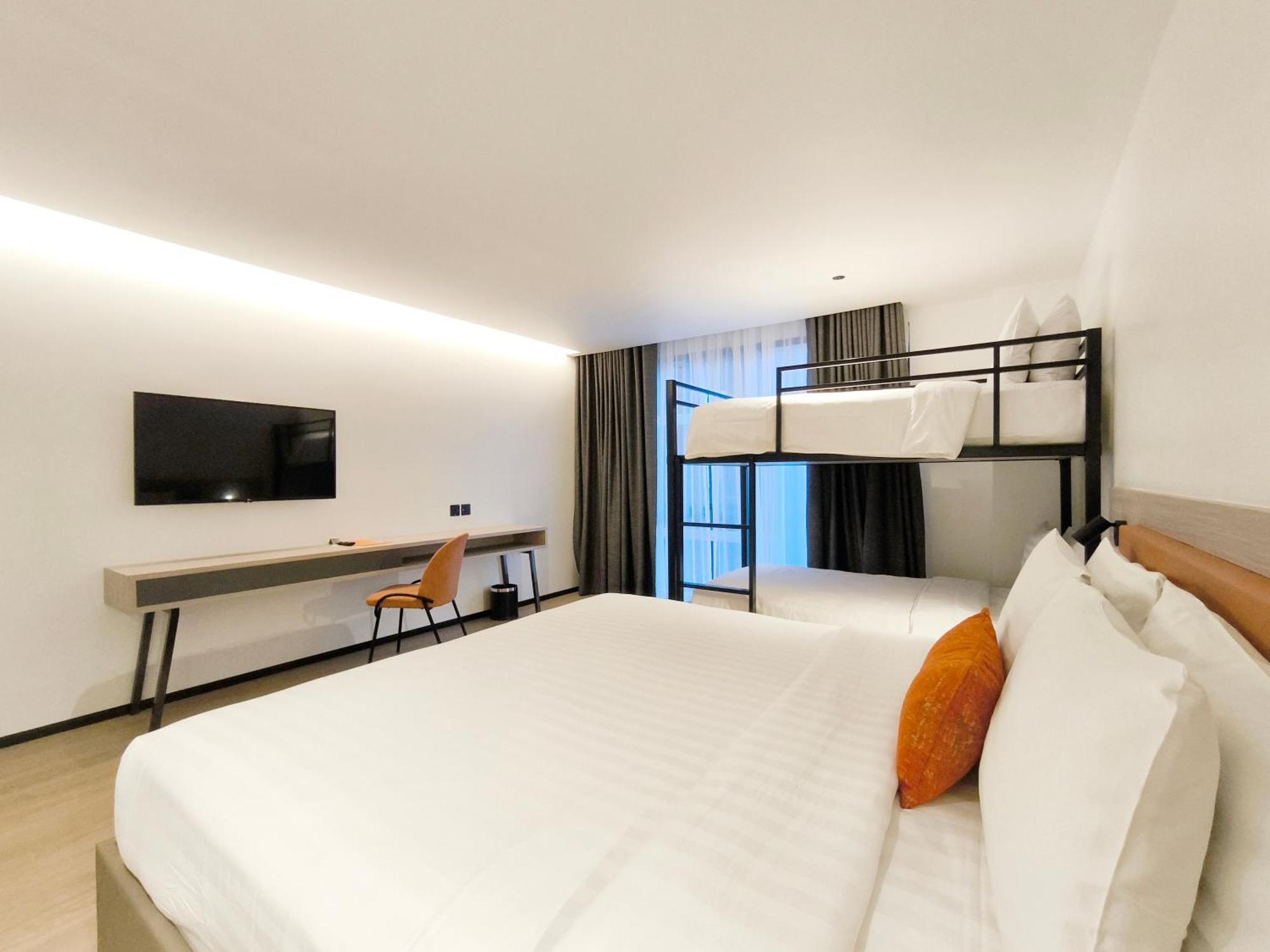 Citichic Sukhumvit 13 By Compass Hospitality - Newly Renovated