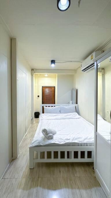 Chubbi5 Room11 *
