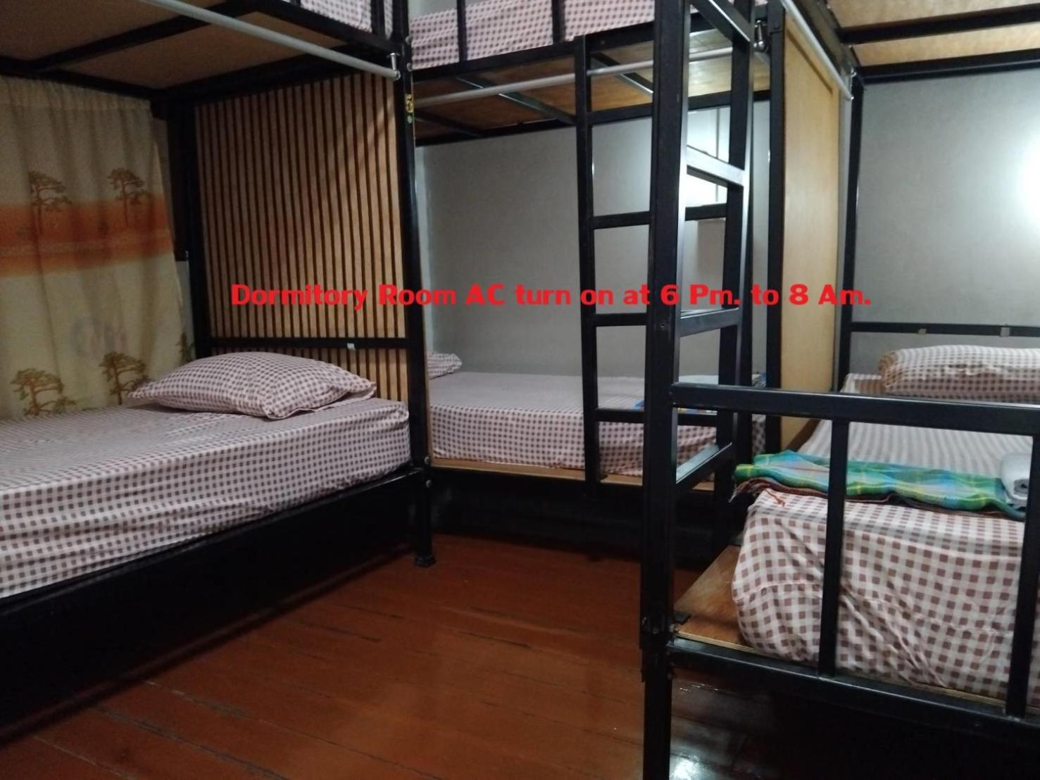 Hostel Sleepwith Me *