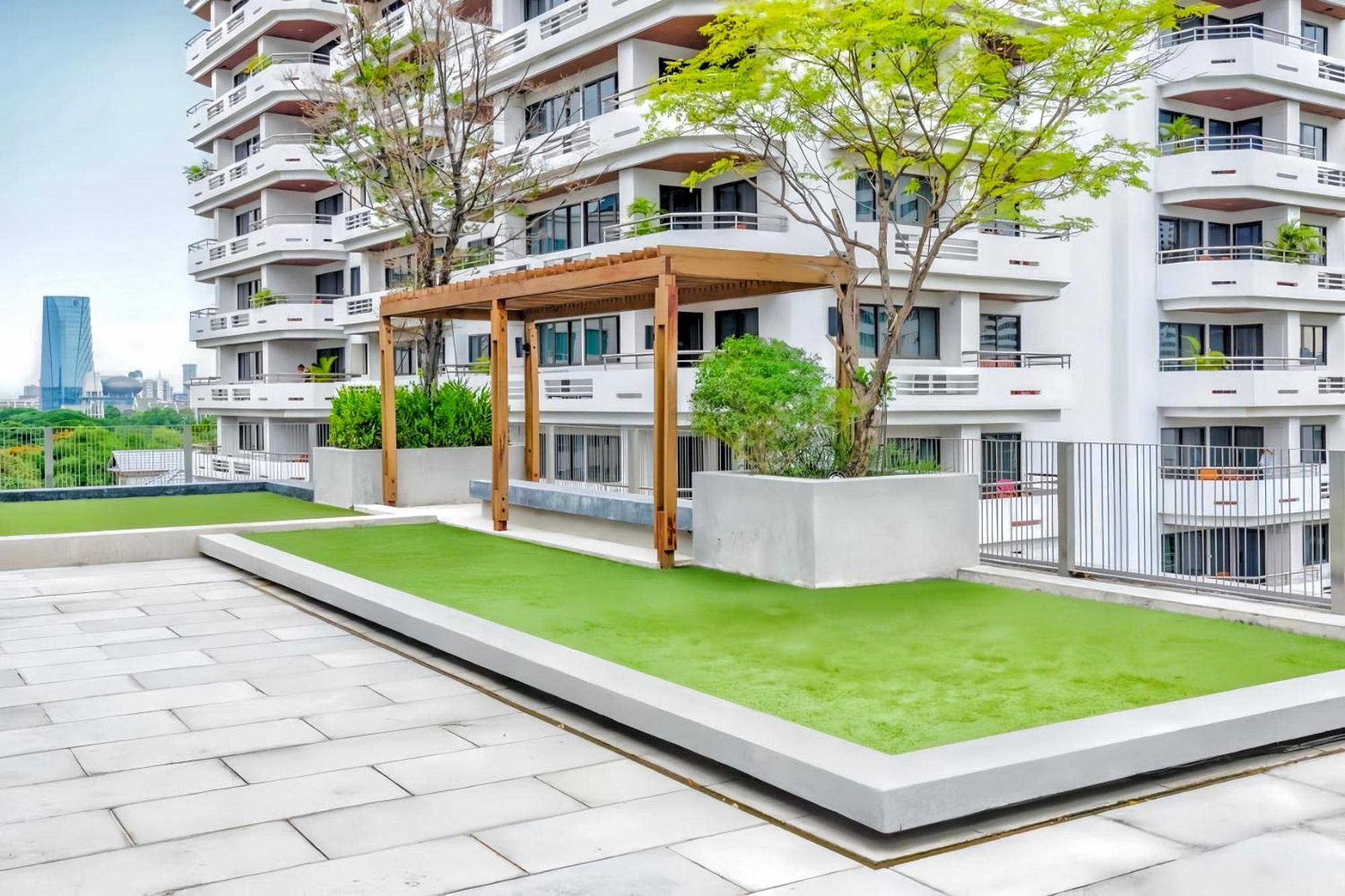 Circle S Sukhumvit 12 Apartment Bangkok
