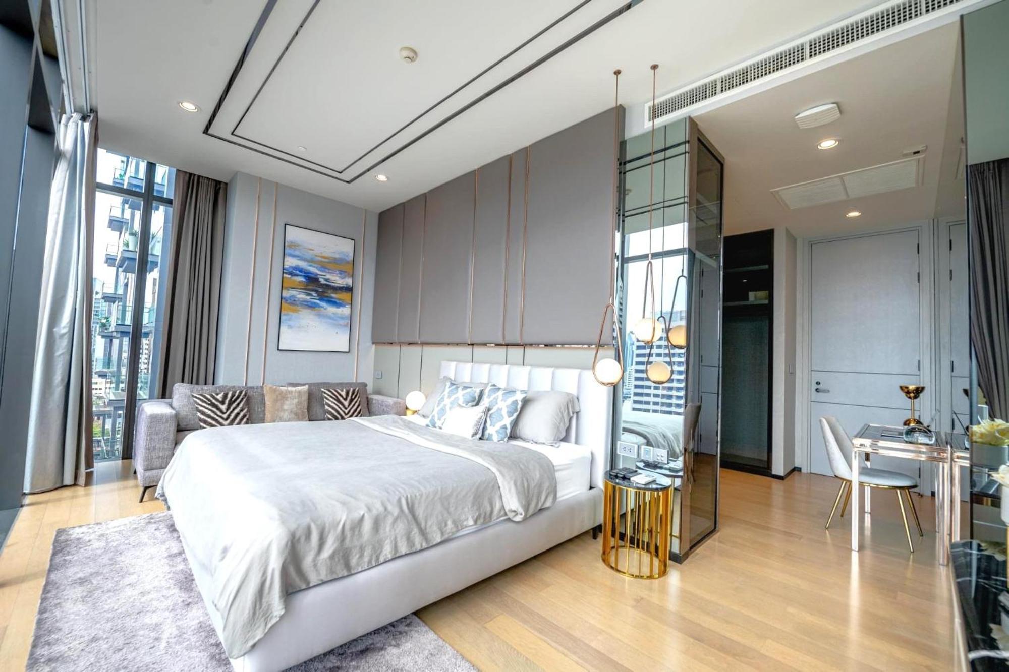 Apartment 1million Dollar Super Luxury Property With Amazing Sky Pool And Facilities Bangkok