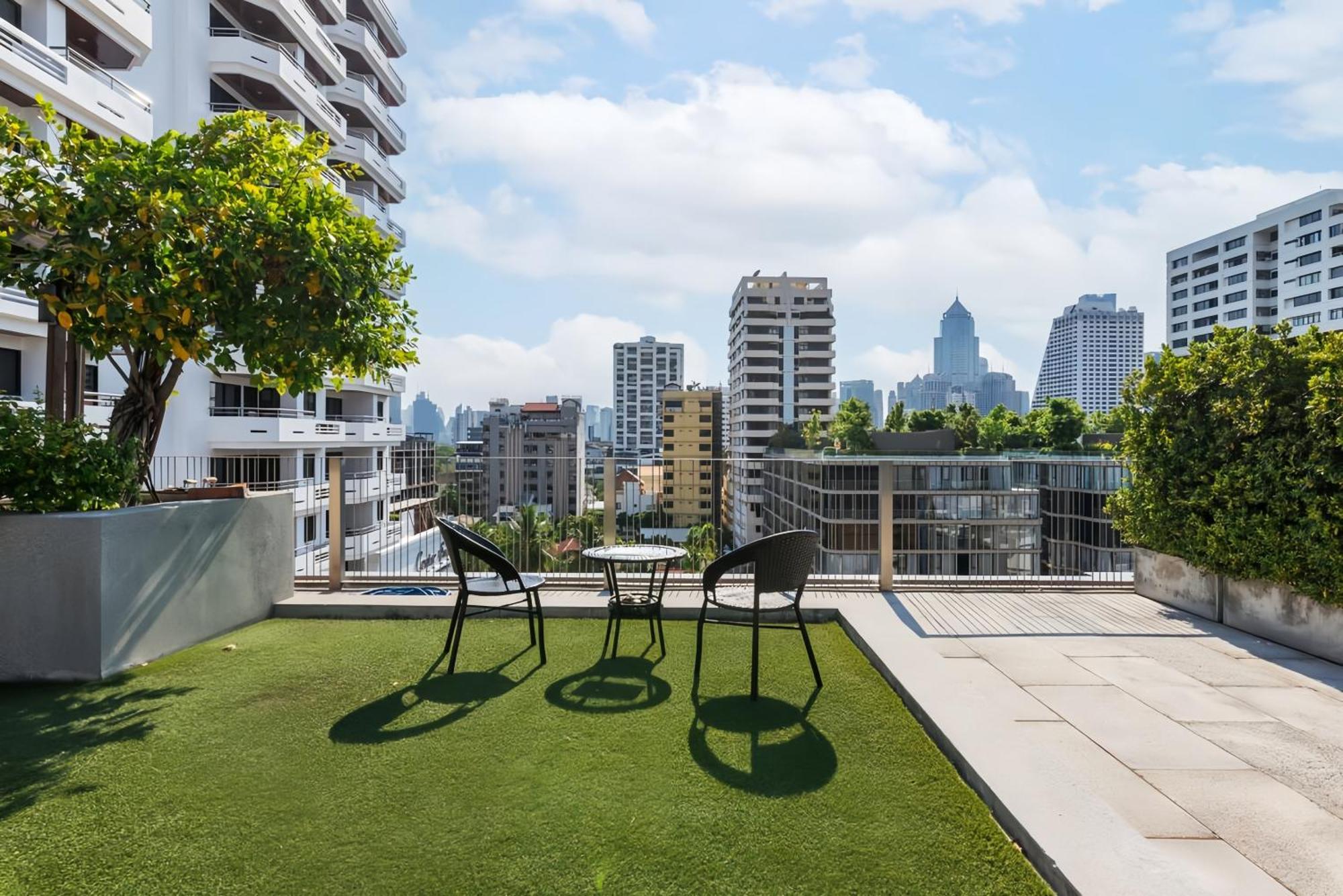 Circle S Sukhumvit 12 *