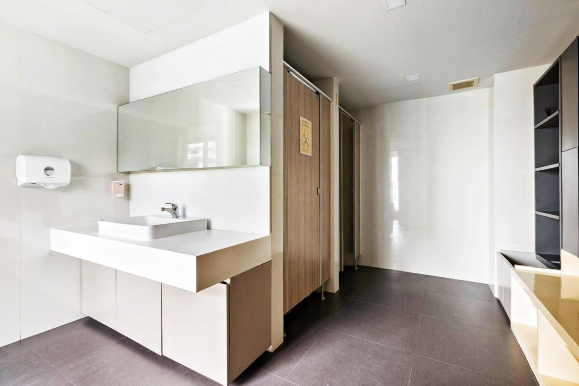 Circle S Sukhumvit 12 Apartment Bangkok