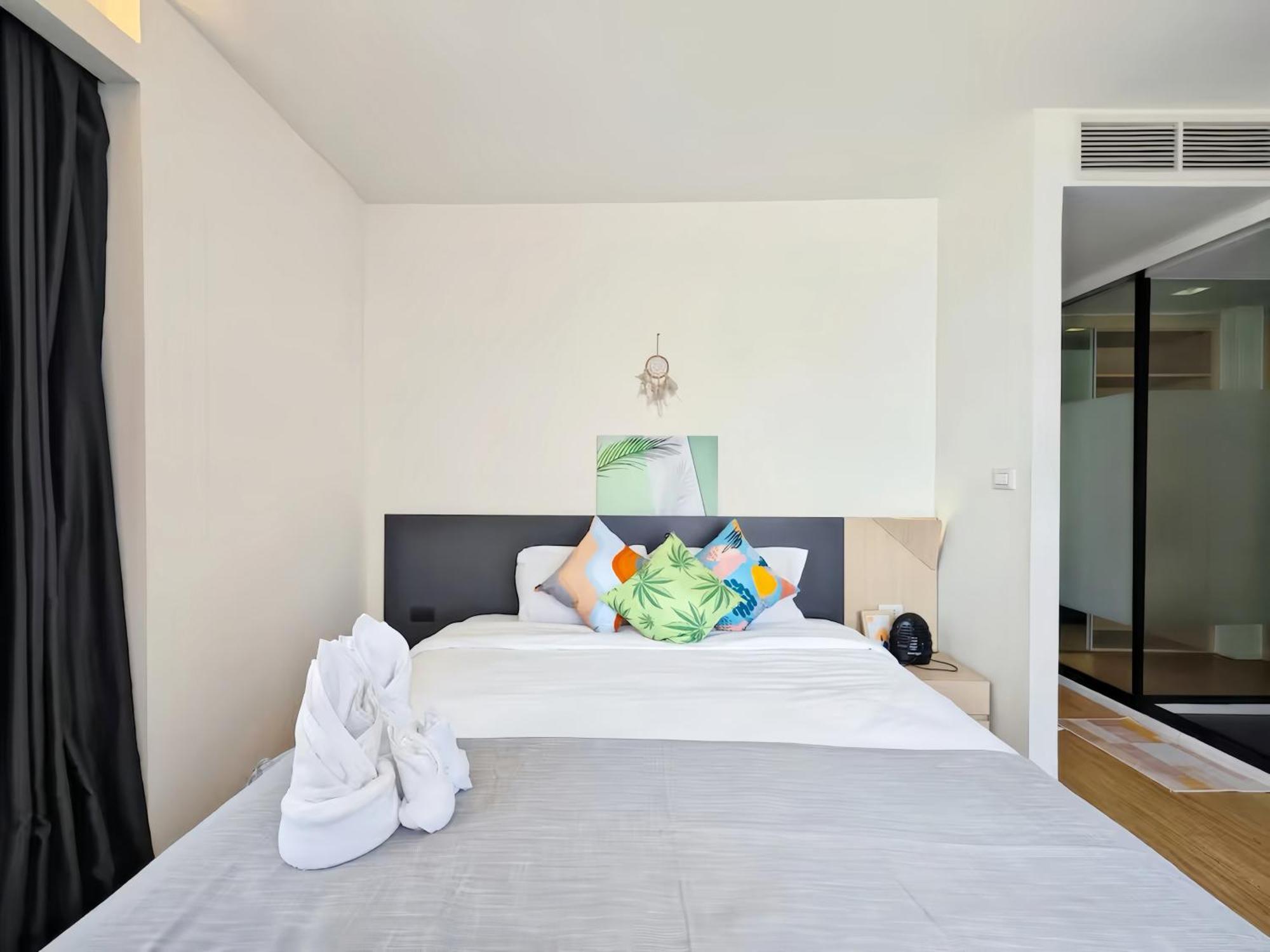 Circle S Sukhumvit 12 *