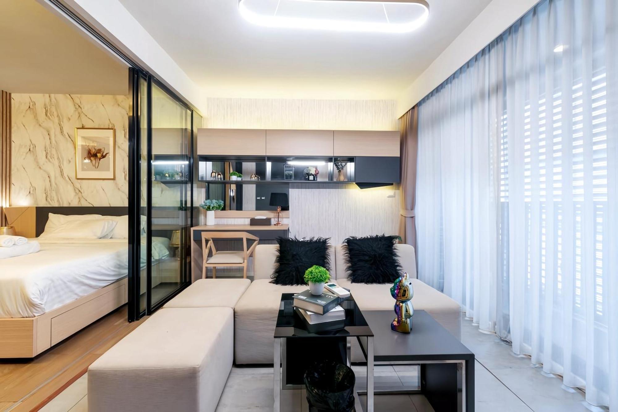 Circle S Sukhumvit 12 Apartment