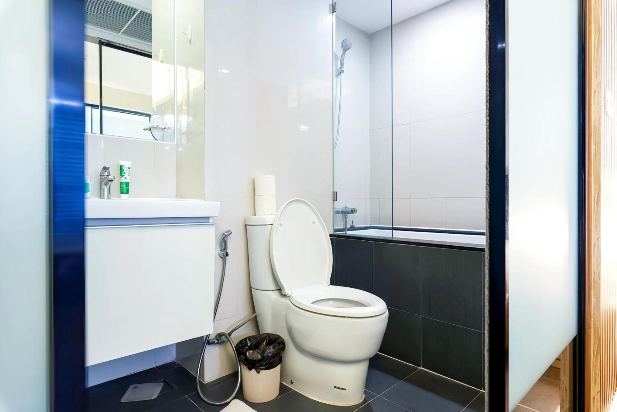 Circle S Sukhumvit 12 *