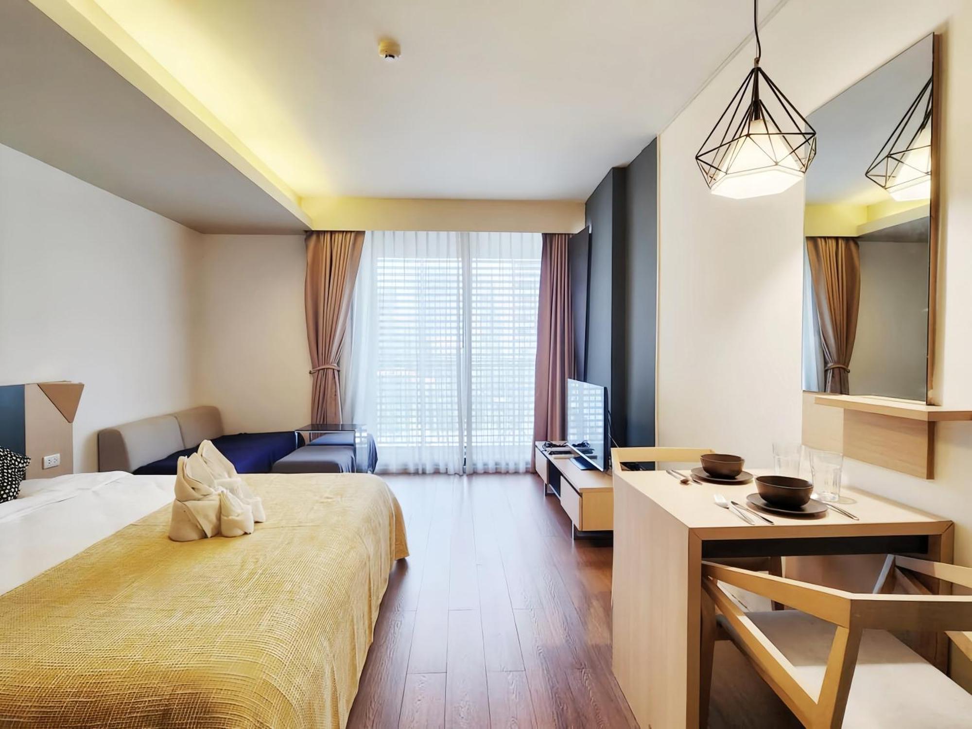 Circle S Sukhumvit 12 Apartment Bangkok