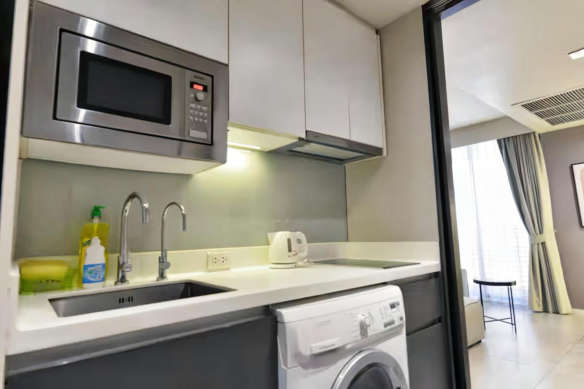 Circle S Sukhumvit 12 Apartment Bangkok