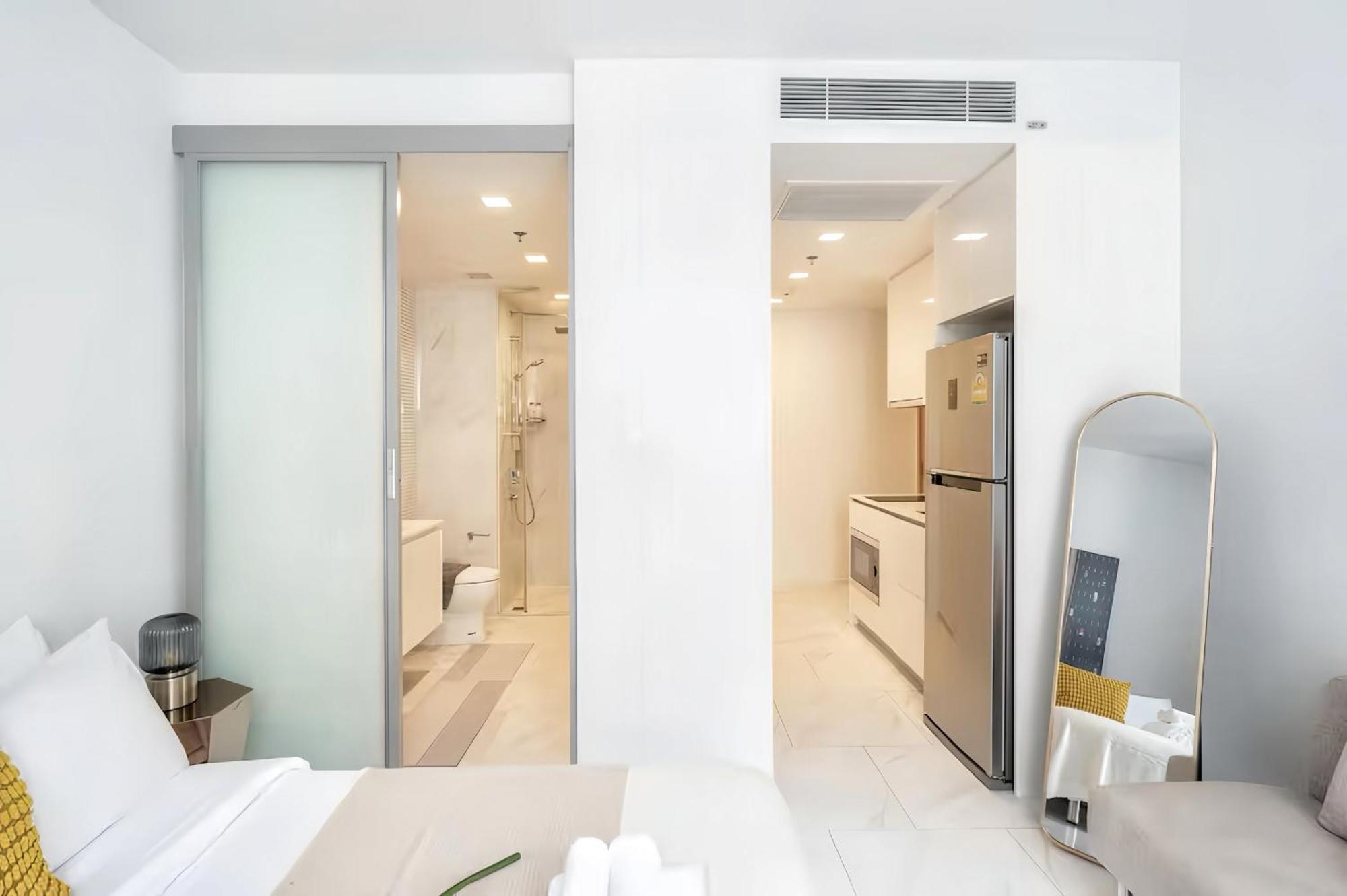 Hyde Sukhumvit 11 *
