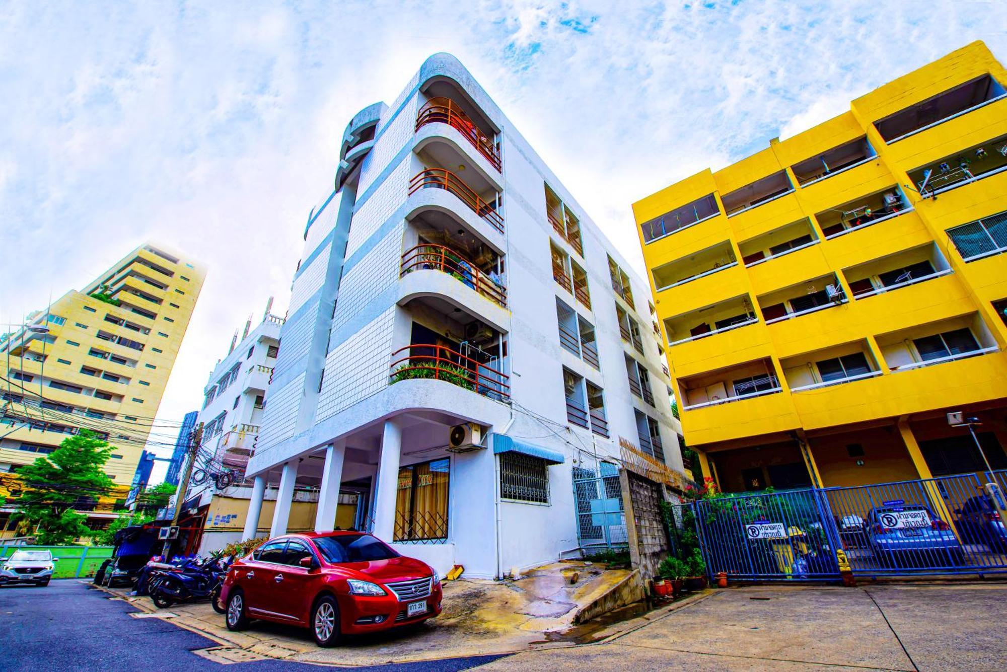 Bt Fifty Hotel 2*