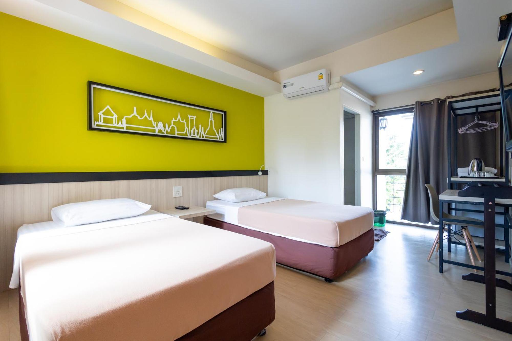 Penpark Place Hotel 3*