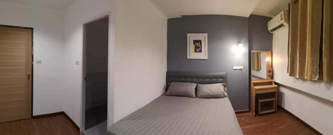 Hotel Sun House Bkk 2*
