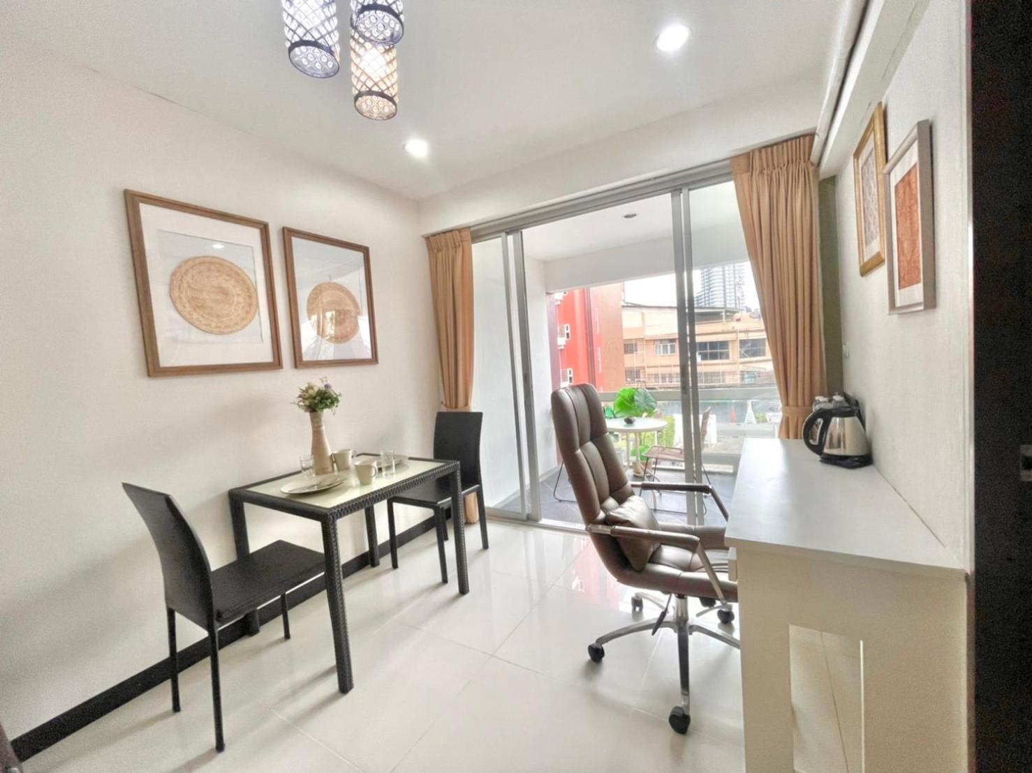 Baan Sabai Rama Iv Apartment