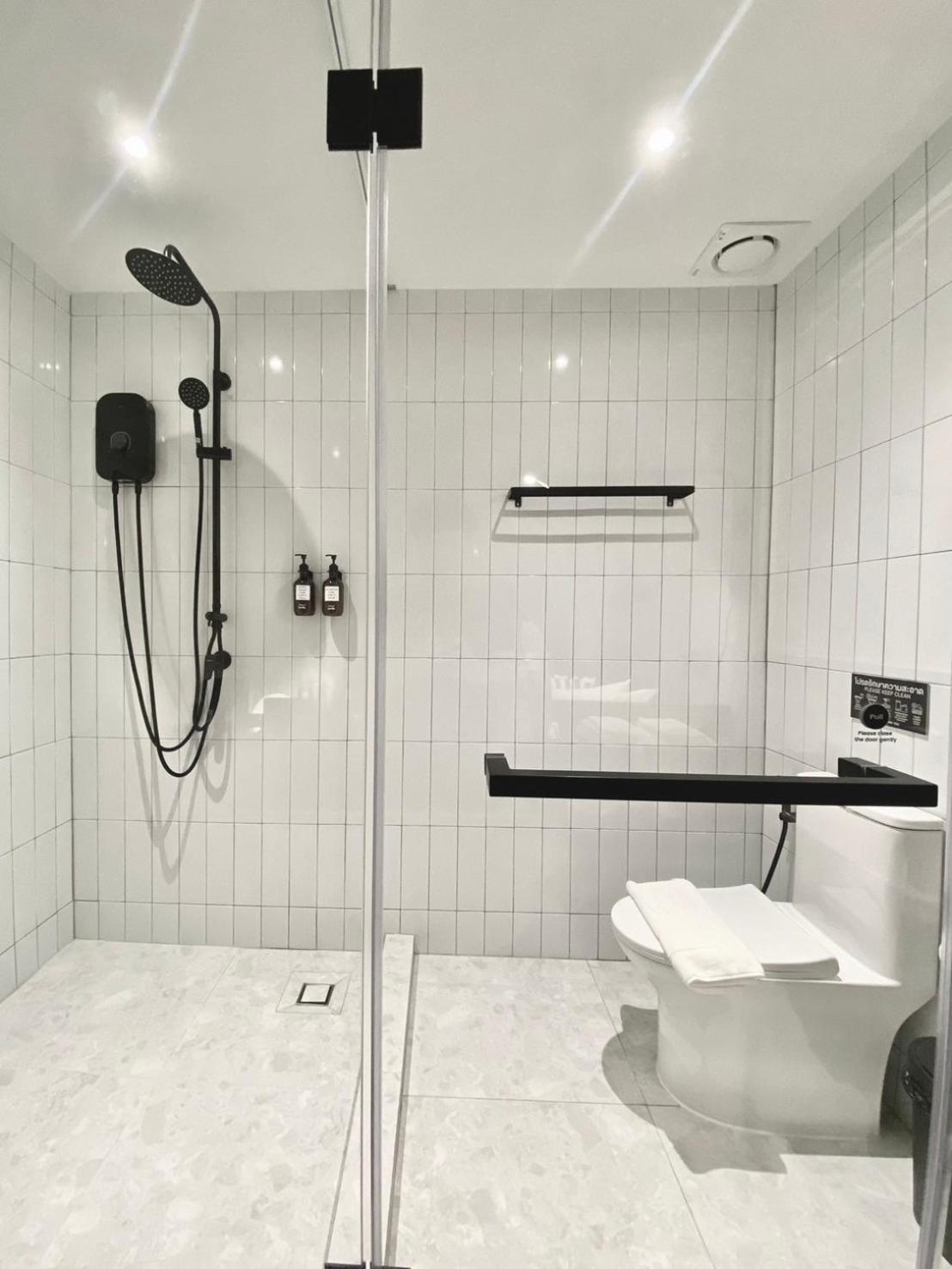 Dear Sunday Hometel Apartment Bangkok