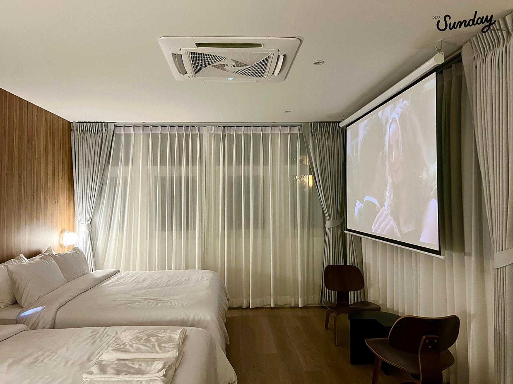 Dear Sunday Hometel Bangkok