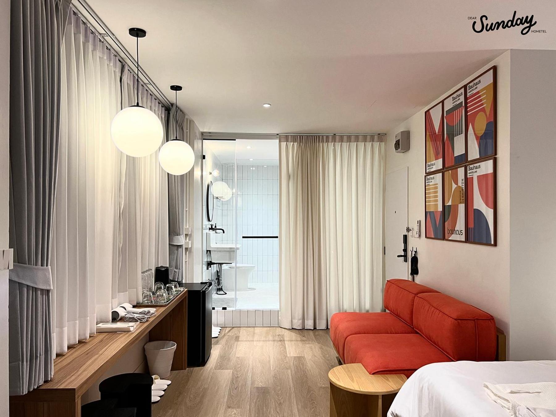 Dear Sunday Hometel Bangkok