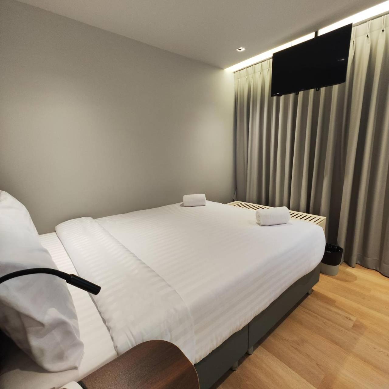 Guest house At Number60 Khaosan *