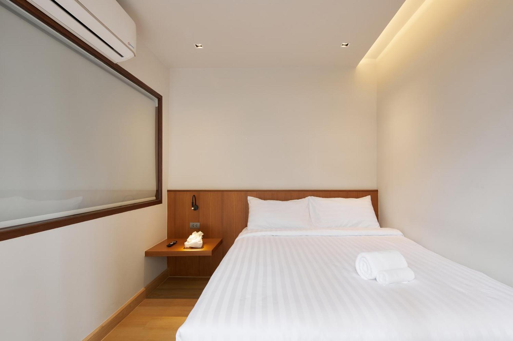At Number60 Khaosan Guest house *