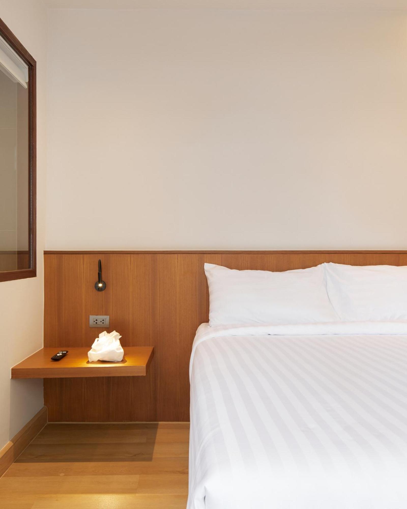 At Number60 Khaosan Guest house