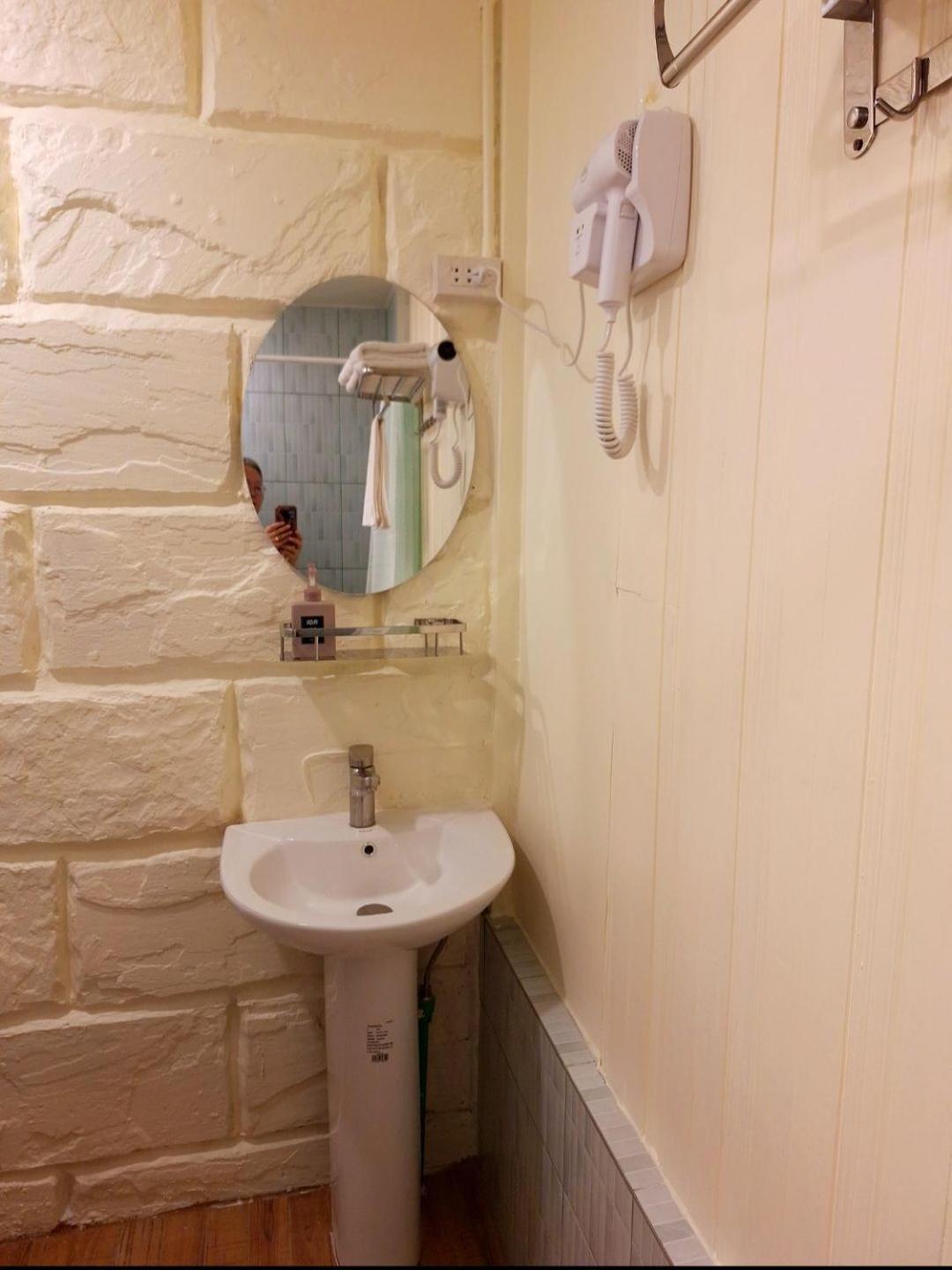 Hostel Ddm House